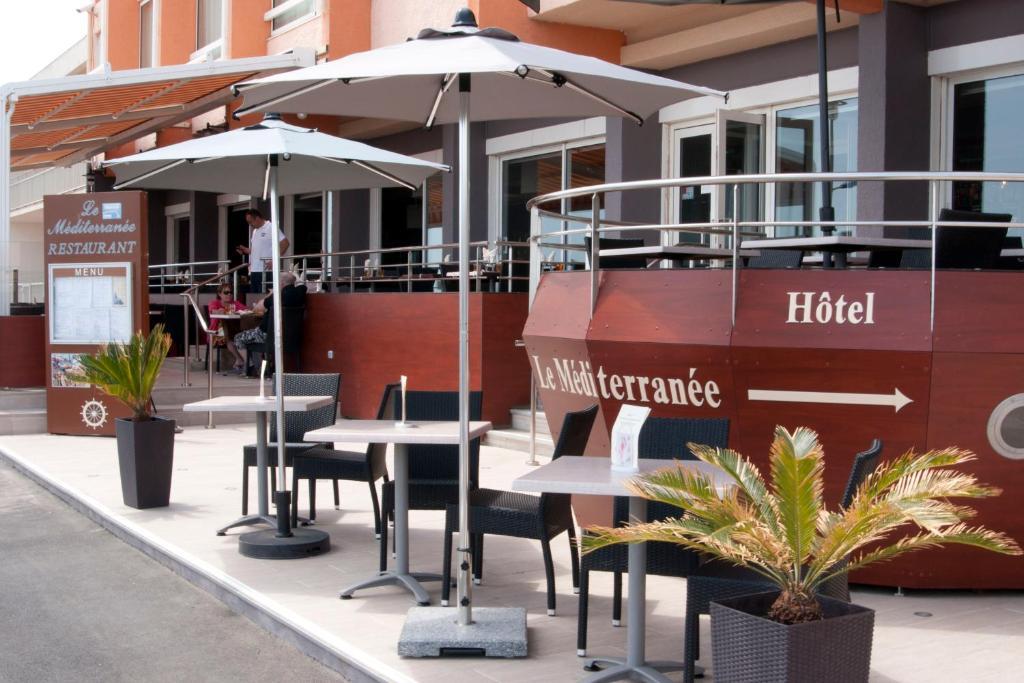 Logis Hotel & Restaurant Mediterranee Port-la-Nouvelle Esterno foto